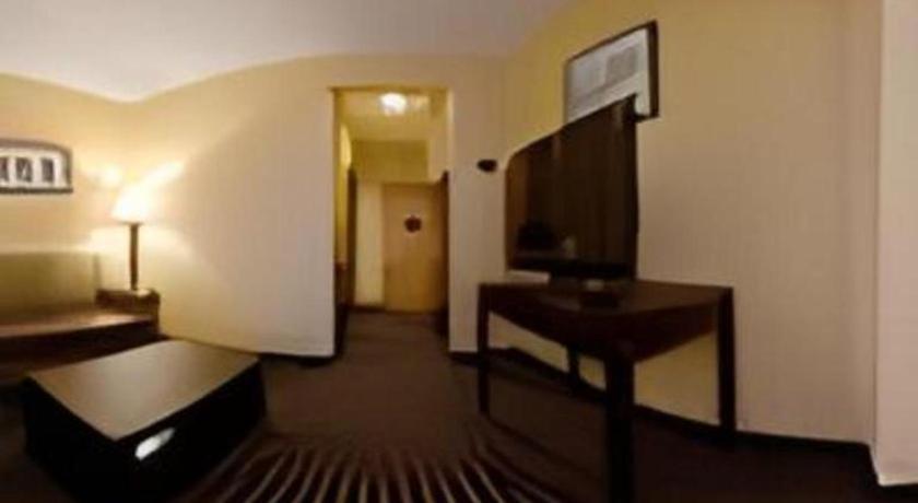 Holiday Inn Express Crockett By Ihg Exterior photo